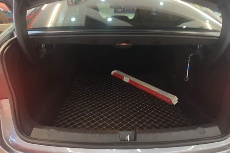 Used BYD Qin PLUS 2023 Champion Edition DM-i 55KM Leading Model Trunk
