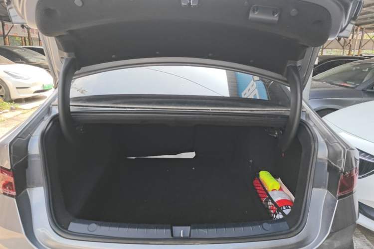 Used BYD Qin PLUS 2023 Champion Edition DM-i 120KM Excellence Model Trunk