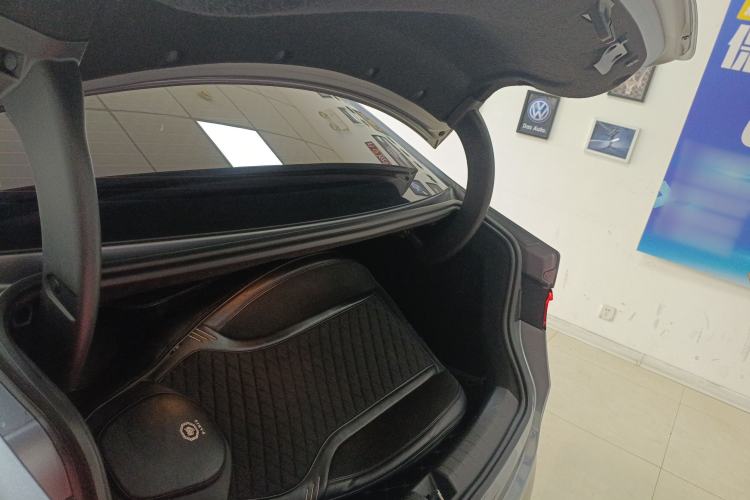 Used BYD Qin PLUS 2023 Champion Edition DM-i 55KM Leading Model Trunk