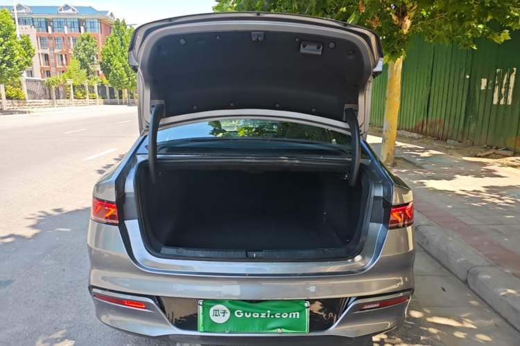 Used BYD Qin PLUS 2023 Champion Edition DM-i 55KM Leading Model Trunk