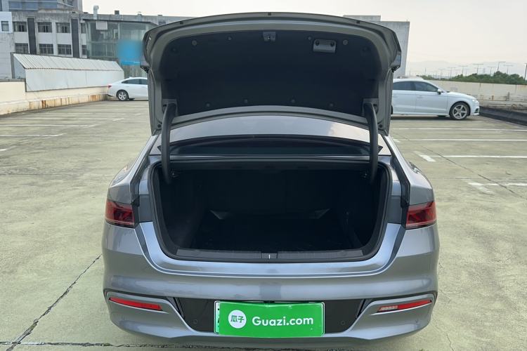 Used BYD Qin PLUS 2023 Champion Edition DM-i 55KM Leading Model Trunk