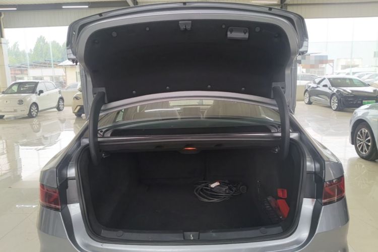 Used BYD Qin PLUS 2023 Champion Edition DM-i 55KM Leading Model Trunk