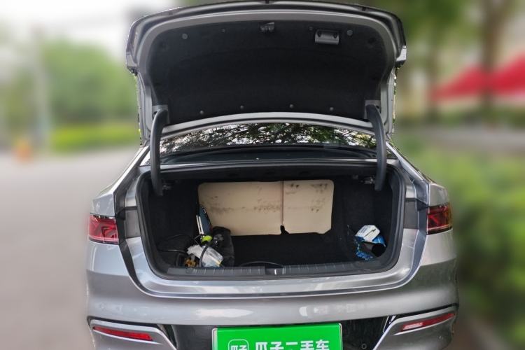 Used BYD Qin PLUS 2023 Champion Edition DM-i 55KM Leading Model Trunk
