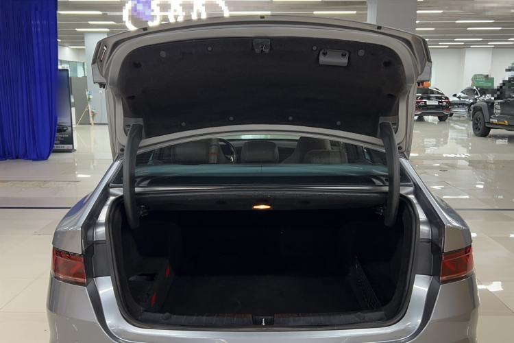 Used BYD Qin PLUS 2023 Champion Edition DM-i 55KM Leading Model Trunk
