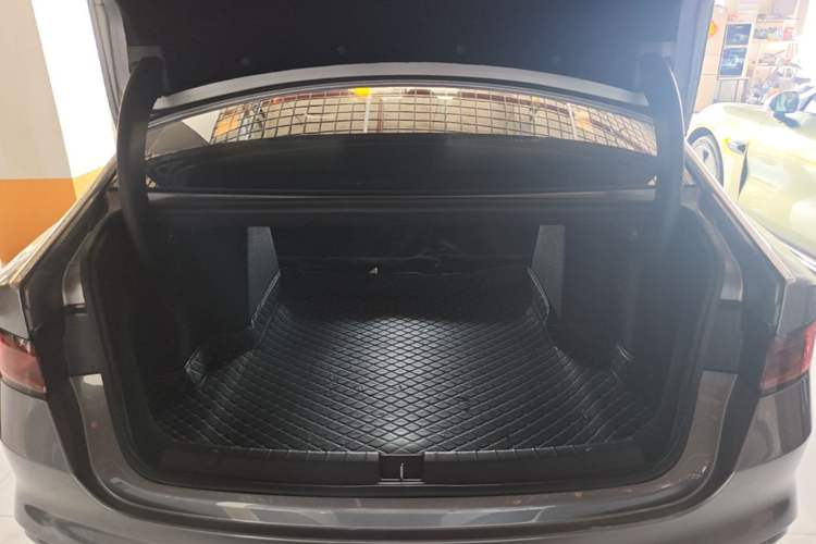 Used BYD Qin PLUS 2023 Champion Edition EV 510KM Beyond Model Trunk