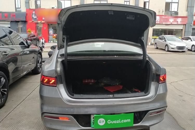 Used BYD Qin PLUS 2023 Champion Edition DM-i 120KM Leading Model Trunk