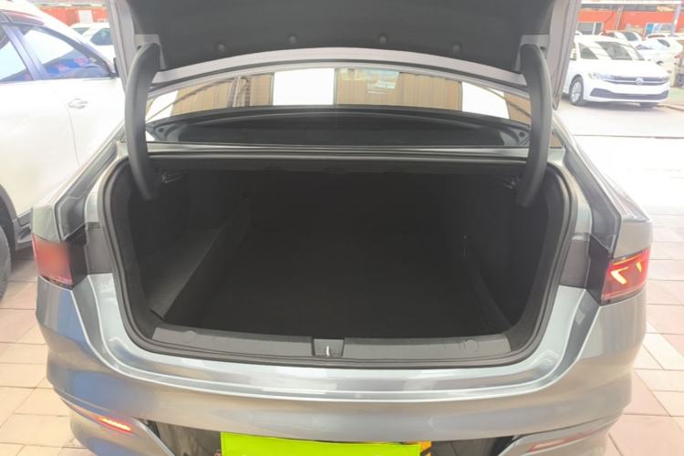 Used BYD Qin PLUS 2023 Champion Edition DM-i 55KM Leading Model Trunk