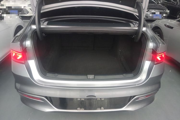 Used BYD Qin PLUS 2023 Champion Edition DM-i 55KM Leading Model Trunk