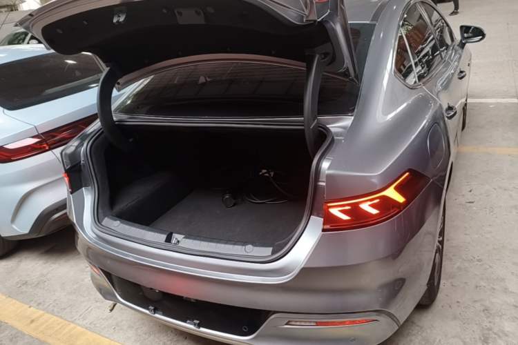 Used BYD Qin PLUS 2023 Champion Edition DM-i 120KM Leading Model Trunk