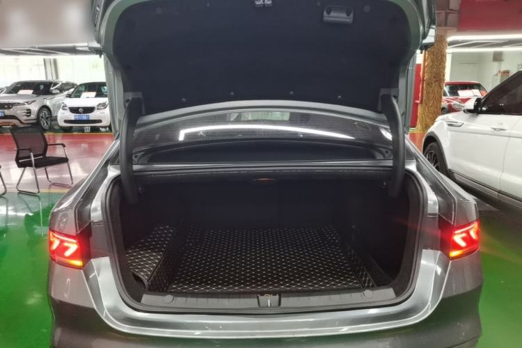 Used BYD Qin PLUS 2023 Champion Edition DM-i 55KM Superior Model Trunk