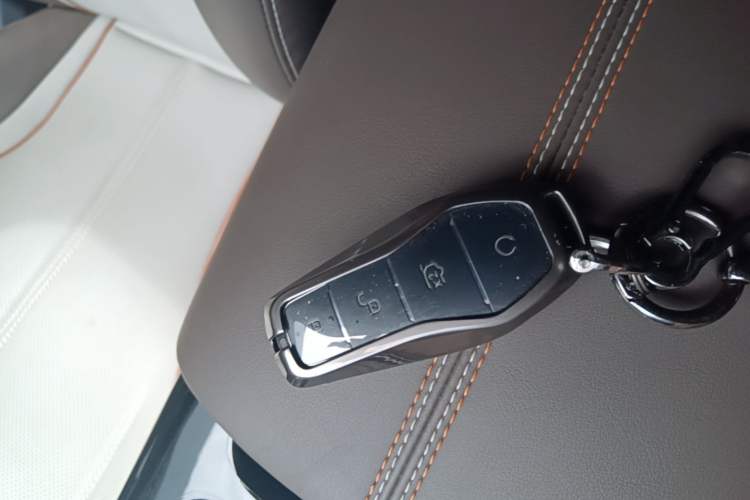 Used BYD Qin PLUS 2023 Champion Edition DM-i 55KM Superior Model Vehicle Key