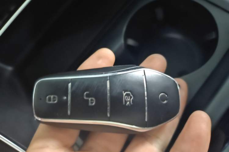 Used BYD Qin PLUS 2023 Champion Edition EV 510KM Leading Model Vehicle Key