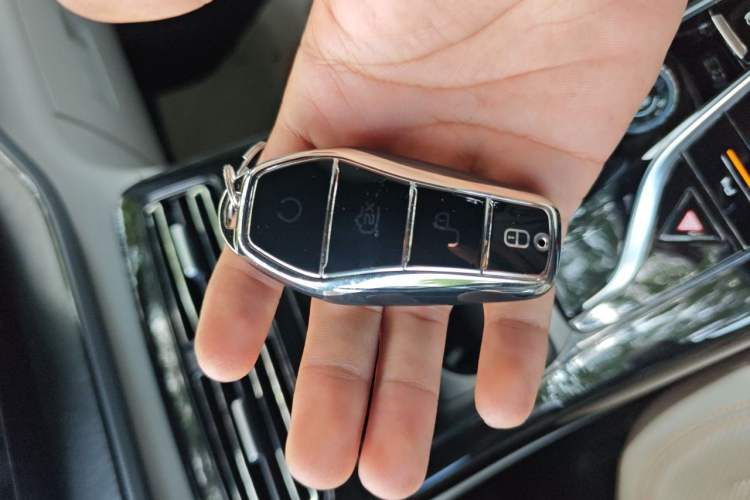 Used BYD Qin PLUS 2023 Champion Edition DM-i 55KM Leading Model Vehicle Key