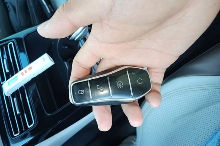 Used BYD Qin PLUS 2023 Champion Edition DM-i 55KM Leading Model Vehicle Key
