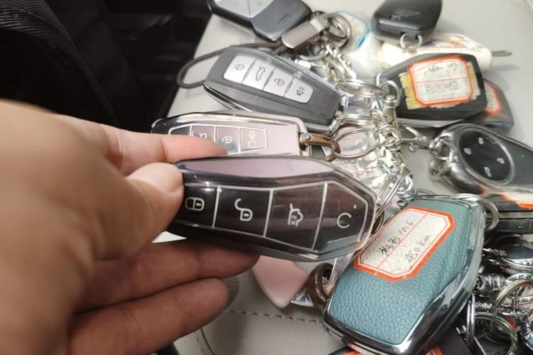 Used BYD Qin PLUS 2023 Champion Edition EV 510KM Leading Model Vehicle Key