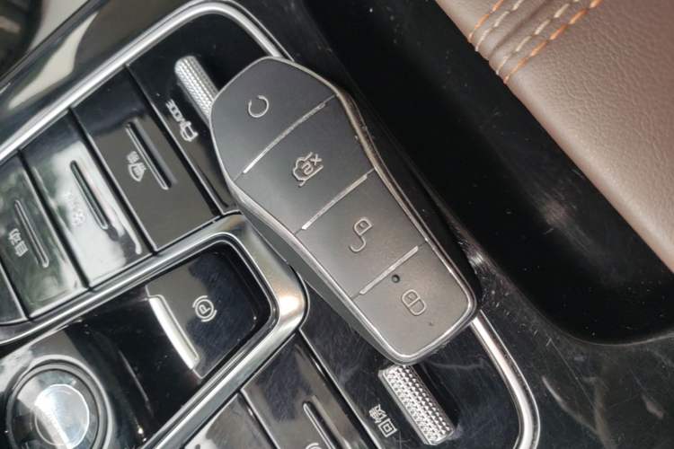 Used BYD Qin PLUS 2023 Champion Edition EV 510KM Beyond Model Vehicle Key