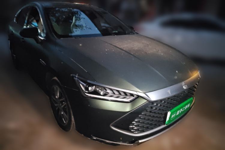 Used BYD Qin PLUS 2023 Champion Edition DM-i 120KM Excellence Model Front Right 45 Deg