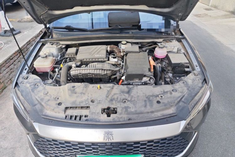 Used BYD Qin PLUS 2023 Champion Edition DM-i 55KM Leading Model Engine Bay