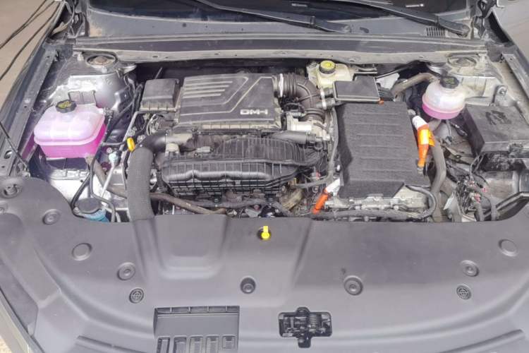 Used BYD Qin PLUS 2023 Champion Edition DM-i 120KM Excellence Model Engine Bay
