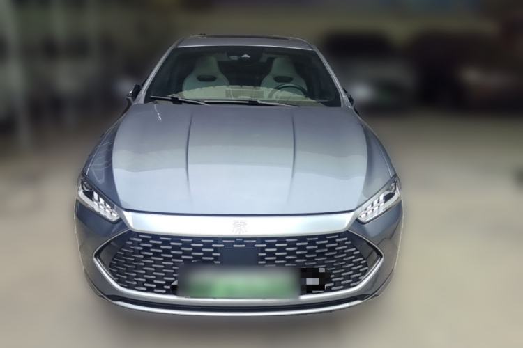 Used BYD Qin PLUS 2023 Champion Edition DM-i 120KM Excellence Model Front