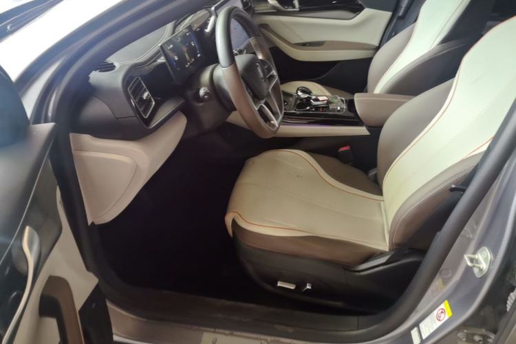 Used BYD Qin PLUS 2023 Champion Edition DM-i 120KM Excellence Model Left Front Seat