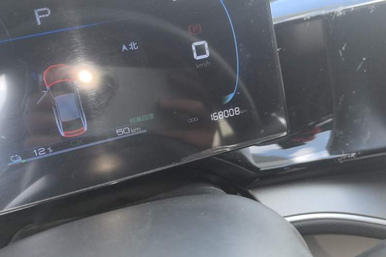 Used BYD Qin PLUS 2023 Champion Edition EV 420KM Superior Model Odometer Close Up