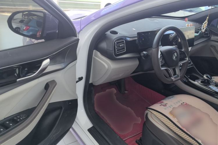 Used BYD Qin PLUS 2023 Champion Edition EV 420KM Leading Model Driver Seat