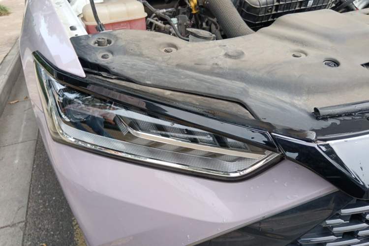 Used BYD Qin PLUS 2023 Champion Edition DM-i 120KM Leading Model Right Front Headlight