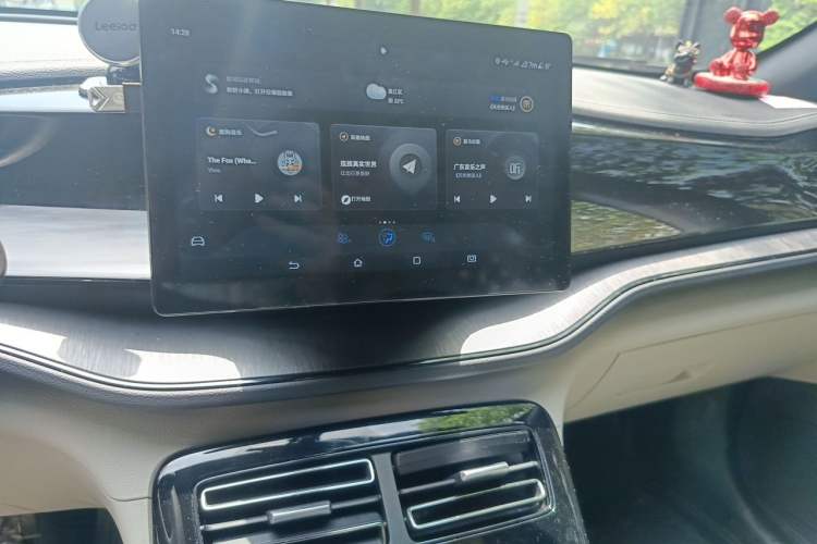Used BYD Qin PLUS 2023 Champion Edition DM-i 55KM Leading Model Audio And AC Panel