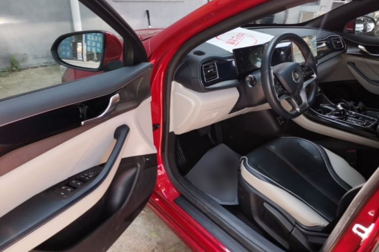 Used BYD Qin PLUS 2023 Champion Edition EV 510KM Leading Model Driver Seat