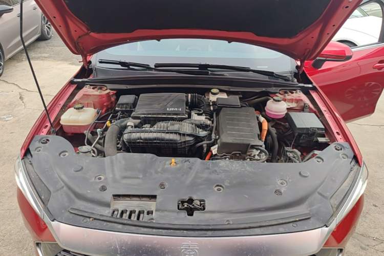 Used BYD Qin PLUS 2023 Champion Edition DM-i 55KM Leading Model Engine Bay