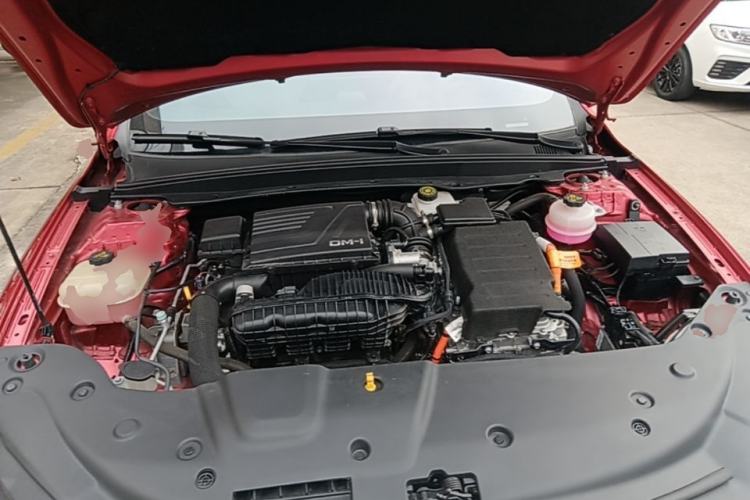 Used BYD Qin PLUS 2023 Champion Edition DM-i 120KM Excellence Model Engine Bay