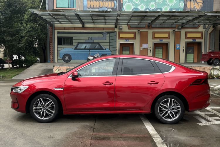 Used BYD Qin PLUS 2023 Champion Edition EV 510KM Leading Model Exterior 1