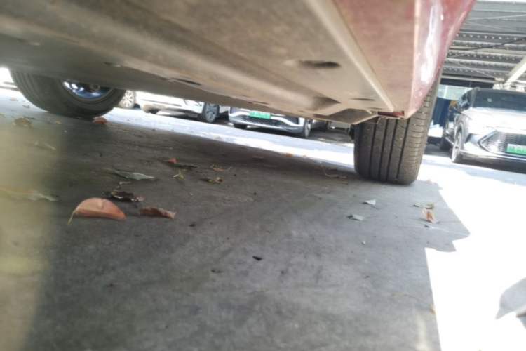 Used BYD Qin PLUS 2023 Champion Edition EV 510KM Leading Model Left Side Sill
