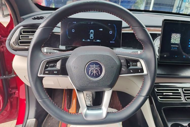 Used BYD Qin PLUS 2023 Champion Edition DM-i 55KM Leading Model Steering Wheel