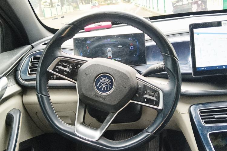 Used BYD Qin PLUS 2023 Champion Edition DM-i 120KM Leading Model Steering Wheel