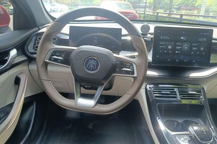Used BYD Qin PLUS 2023 Champion Edition DM-i 55KM Leading Model Steering Wheel