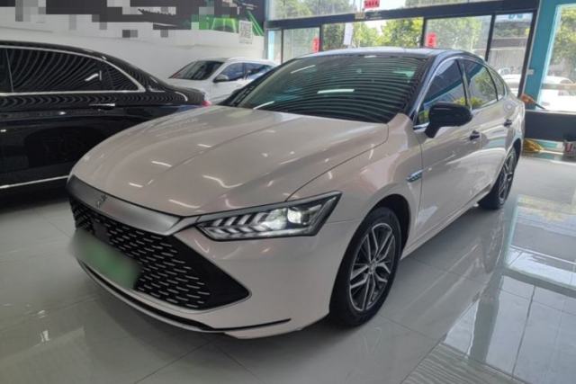 Used BYD Qin PLUS 2023 Champion Edition DM-i 120KM Excellence Model