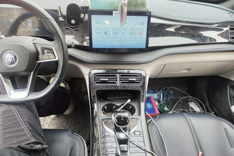 Used BYD Qin PLUS 2023 Champion Edition DM-i 55KM Leading Model Audio And AC Panel