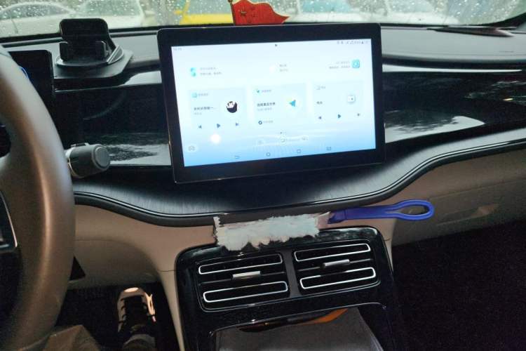 Used BYD Qin PLUS 2023 Champion Edition DM-i 55KM Leading Model Audio And AC Panel