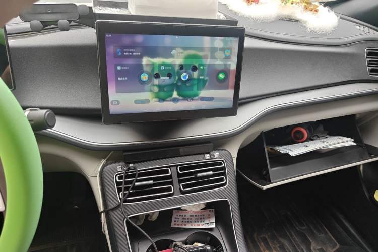 Used BYD Qin PLUS 2023 Champion Edition DM-i 55KM Superior Model Audio And AC Panel