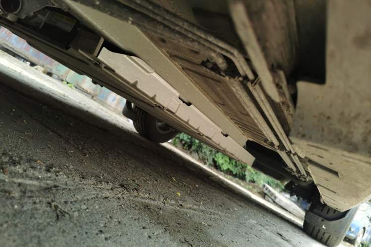 Used BYD Qin PLUS 2023 Champion Edition DM-i 55KM Leading Model Chassis Front Left