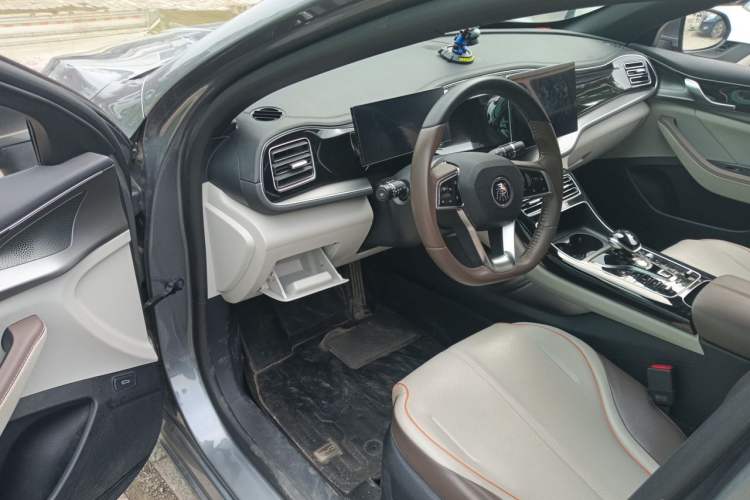 Used BYD Qin PLUS 2023 Champion Edition DM-i 55KM Superior Model Driver Seat