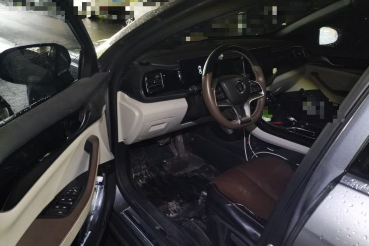 Used BYD Qin PLUS 2023 Champion Edition EV 510KM Leading Model Driver Seat