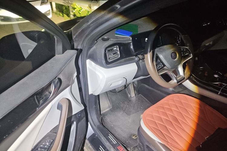 Used BYD Qin PLUS 2023 Champion Edition EV 510KM Leading Model Driver Seat