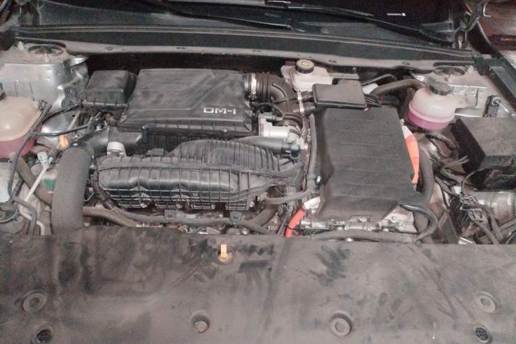 Used BYD Qin PLUS 2023 Champion Edition DM-i 120KM Excellence Model Engine Bay