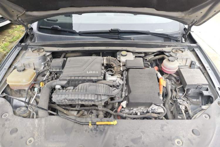 Used BYD Qin PLUS 2023 Champion Edition DM-i 55KM Leading Model Engine Bay