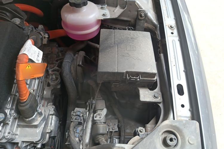Used BYD Qin PLUS 2023 Champion Edition DM-i 55KM Leading Model Engine Bay Left