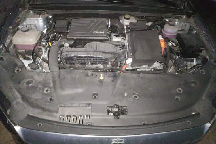 Used BYD Qin PLUS 2023 Champion Edition DM-i 120KM Leading Model Engine Bay
