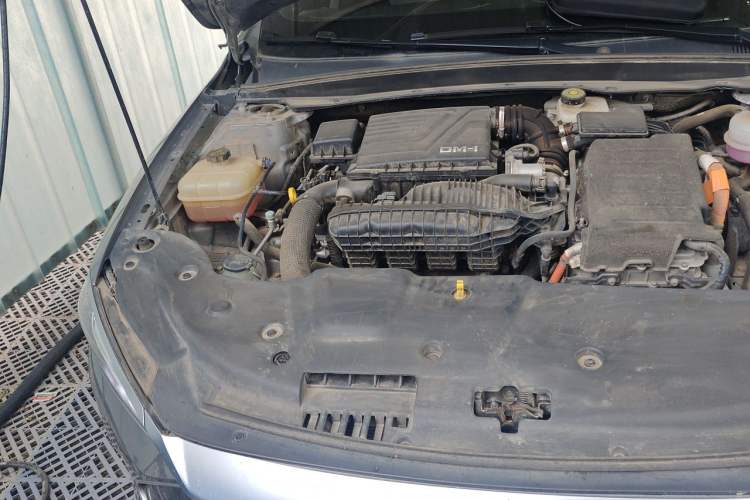 Used BYD Qin PLUS 2023 Champion Edition DM-i 120KM Leading Model Engine Bay Right